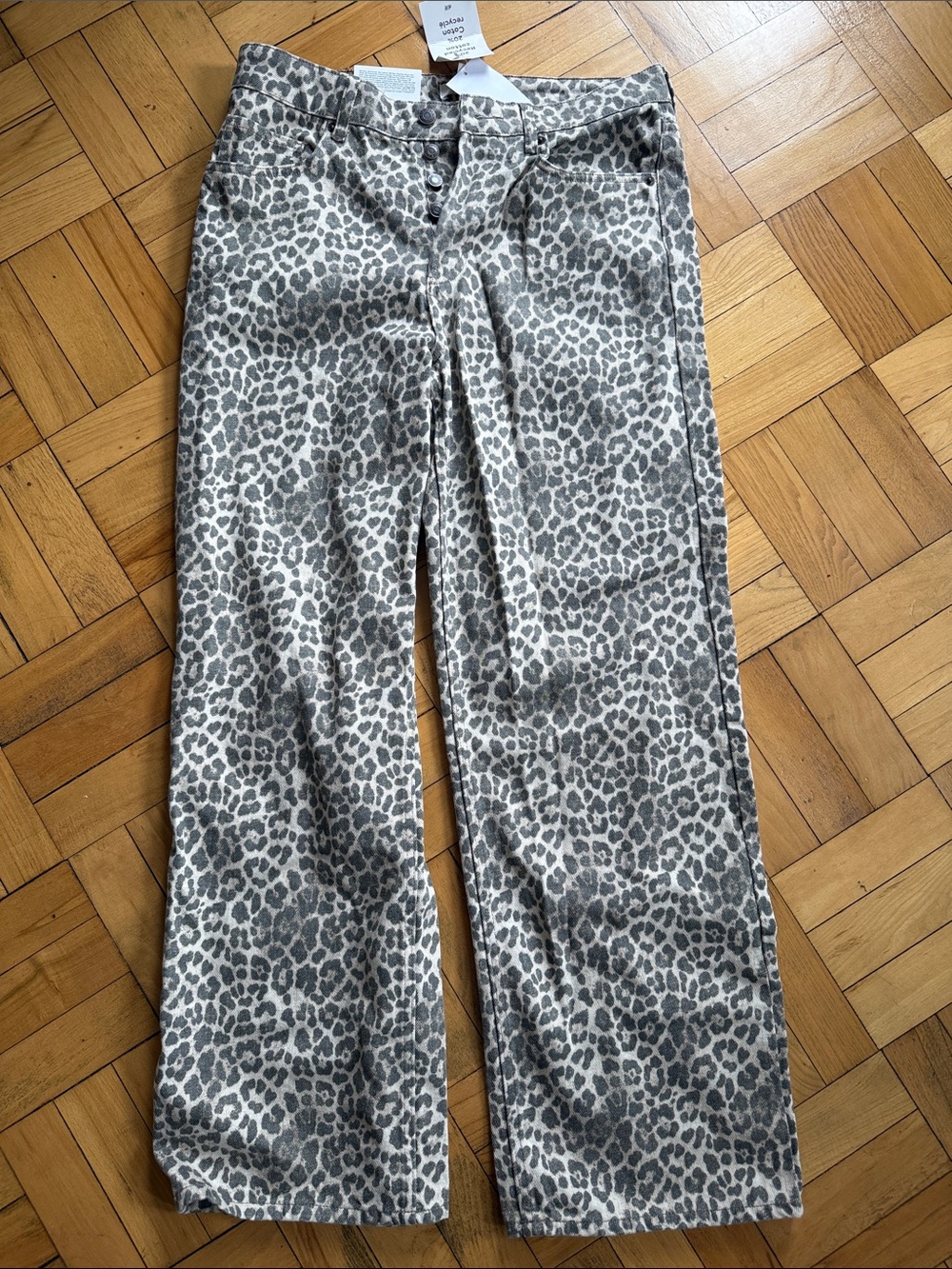 H&M Beige and Gray Leopard Print Wide-Leg Jeans